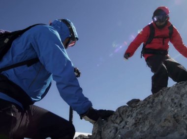 我是不是做了件傻事 ?