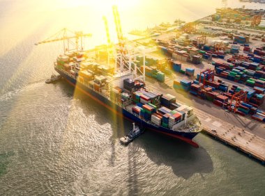 货代新人如何选择航线与市场?